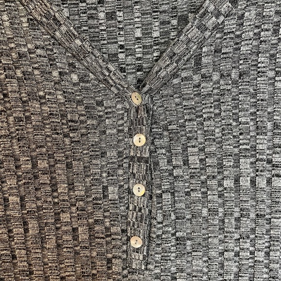 Grey Maternity/Nursing Dress - Picture 3 of 3